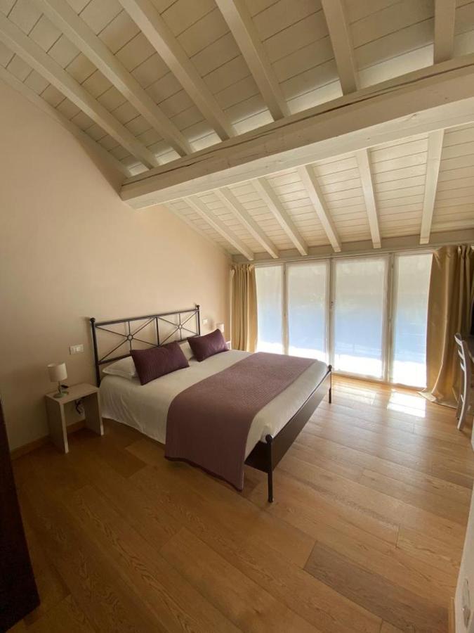 Dall Ingles Bed & Breakfast Cavriana Eksteriør billede